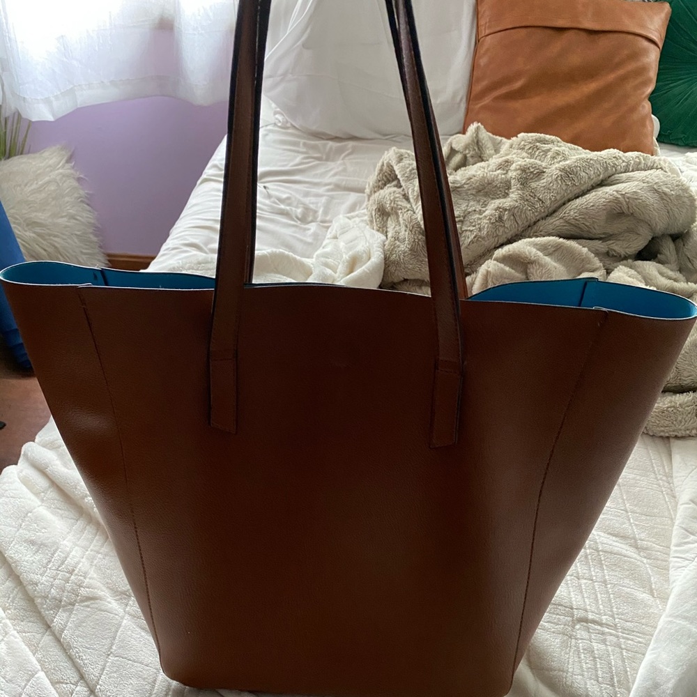 Forever 21 tote bag